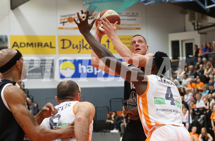 Basketball Basketball Superliga 2019/20, Grunddurchgang 1.Runde BK Dukes vs. Traiskirchen Lions


