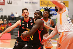 Basketball Superliga 2021/22, 3.Qualifikationsrunde Klosterneuburg Dukes vs. Flyers Wels