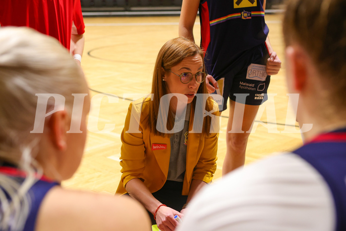 Basketball Damen Superliga 2023/24, Grunddurchgang 8.Runde Basket Flames vs. SKN St.Pölten


