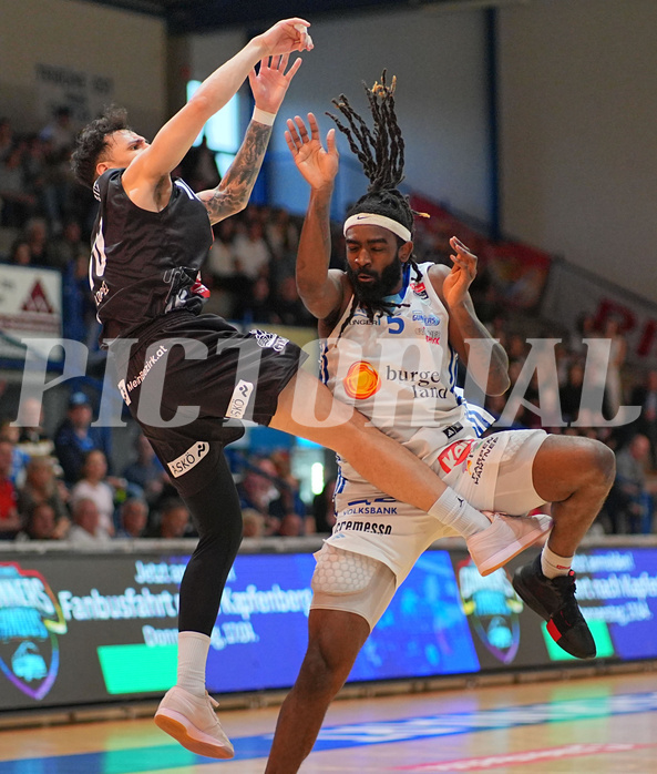 Basketball Superliga 2024/25, Playoffs, Viertelfinale Spiel 1 Oberwart Gunners vs. Kapfenberg Bulls