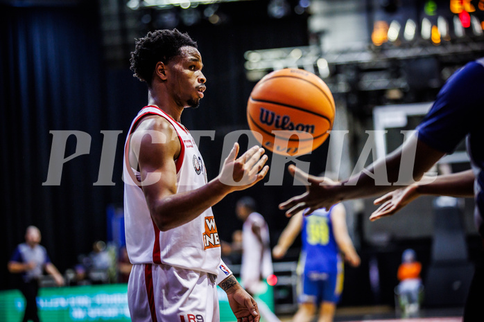 Basketball, Win2Day Superliga 2024/25, Grunddurchgang 6.Runde, BC Vienna, St. Pölten, Zac Owens (2)