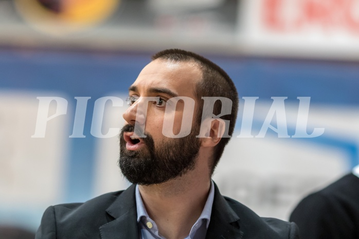 Basketball, ABL 2017/18, Grunddurchgang 17.Runde, Oberwart Gunners, Klosterneuburg Dukes, Lluis Pino Vera (Coach)