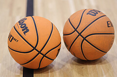 Basketball Zweite Liga 2024/25, Grunddurchgang 10.Runde BBU Salzburg vs. Raiders Tirol


