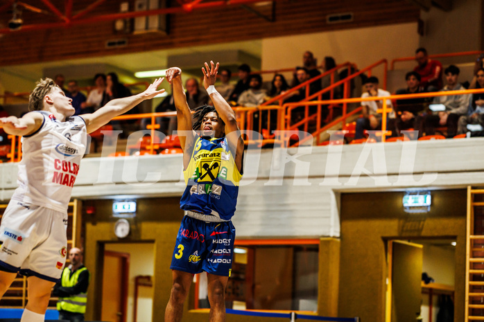 Basketball, win2day Basketball Superliga 2023/224, Grunddurchgang Runde 21, BBC Nord Dragonz, UBSC Graz, Zachery Deshon Cooks (3)