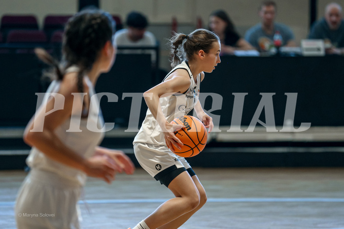 27.04.2025 Österreichischer Basketballverband 2024/25, SLWU16 VF Basket Flames UNION vs. DBB  Basketgirls Wels