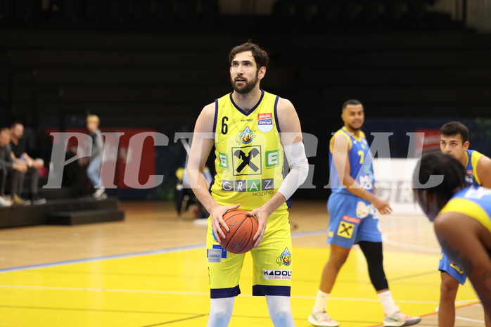 02.10.2022, Graz, Raiffeisen Sportpark Graz, Basketball Superliga 2022/23, Grunddurchgang, Runde 1, UBSC Raiffeisen Graz vs. SKN St. Pölten