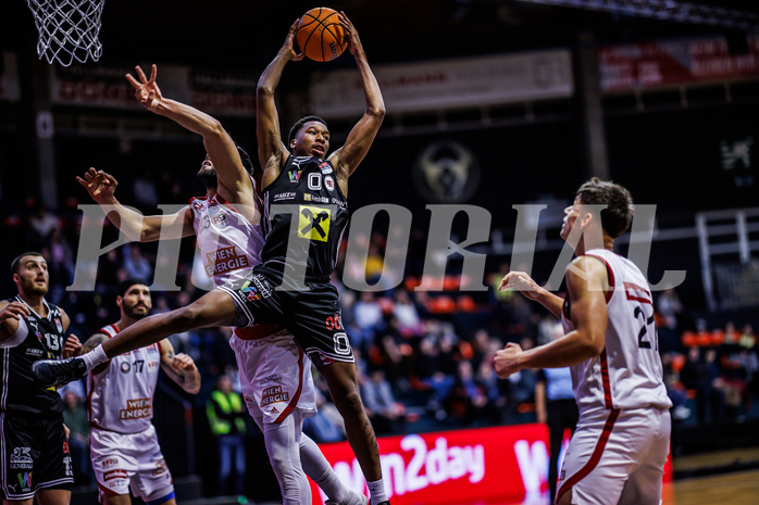 Basketball, Win2Day Superliga 2024/25, Grunddurchgang 17.Runde, BC Vienna, Flyers Wels, Marcus Azor (0)