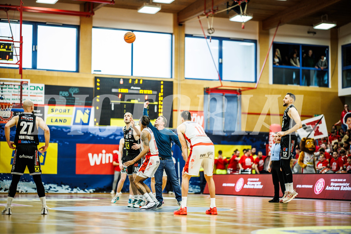 Basketball, Basketball Austria CUP 2023/24, Finale, Traiskirchen Lions, Flyers Wels, Renato Poljak (16), Demarcus Demonia (4)