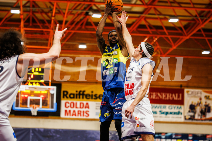 Basketball, win2day Basketball Superliga 2024/25, Grunddurchgang Runde 13, BBC Nord Dragonz, UBSC Graz, Jeremy Smith (4)