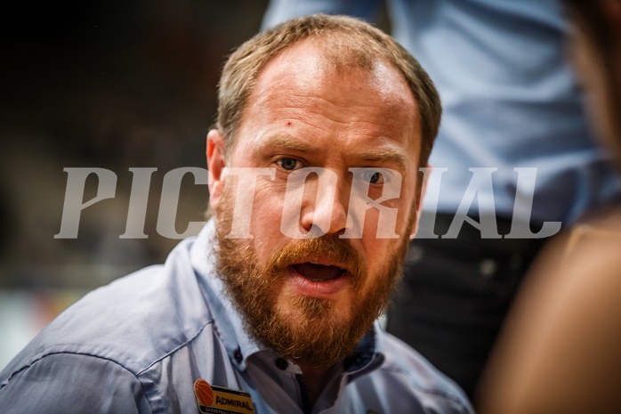 Basketball, ABL 2018/19, Grunddurchgang 17.Runde, Oberwart Gunners, Gmunden Swans, Bernd Wimmer (Head Coach)
