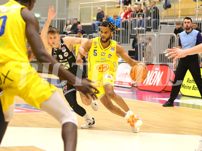 Basketball Superliga 2023/24, 2.Plazierungsrunde SKN St. Pölten vs. Flyers Wels


