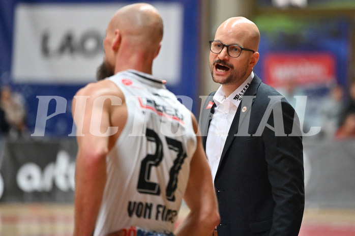 Basketball, Superliga 2024/25, Grunddurchgang 9.Runde, Flyers Wels vs. Fürstenfeld Panthers,
