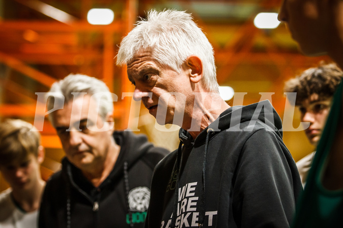 Basketball, Basketball Zweite Liga 2021/22, Grunddurchgang 2. Runde, BBC Nord Dragonz, Dornbirn Lions, John Tsirogiannis (Head Coach)