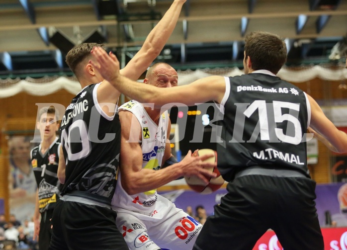06.11.2017 Basketball ABL 2017/18 Grundudrchgang 7.Runde Gmunden Swans vs Traiskirchen Lions 06.11.2017 Basketball ABL 2017/18 Grundudrchgang 7.Runde Gmunden Swans vs Traiskirchen Lions