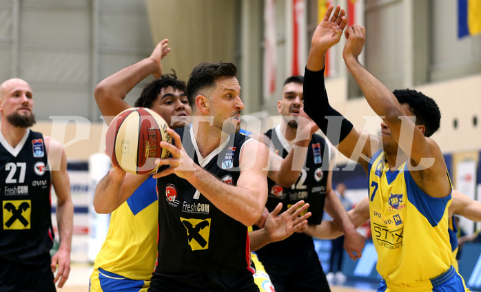 Basketball Superliga 20120/21, 4. Plazierungsrunde SKN St.Pölten vs. Flyers Wels


