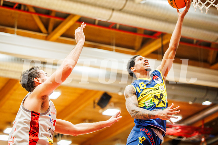 Basketball, win2day Basketball Superliga 2023/24, Grunddurchgang 8.Runde, Traiskirchen Lions, UBSC Graz, Linton Acliese III (18)