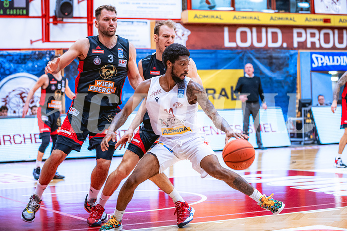 Basketball Basketball Superliga 2021/22, Grunddurchgang 15.Runde Traiskirchen Lions vs. BC GGMT Vienna
