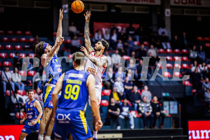 Basketball, Win2Day Superliga 2024/25, Grunddurchgang 6.Runde, BC Vienna, St. Pölten, Andrew Sims (32), Ivan Siriscevic (17)