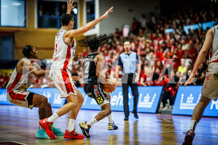 Basketball, Basketball Austria CUP 2023/24, Finale, Traiskirchen Lions, Flyers Wels, Terell Allen (2) Basketball, Basketball Austria CUP 2023/24, Finale, Traiskirchen Lions, Flyers Wels, Terell Allen (2)