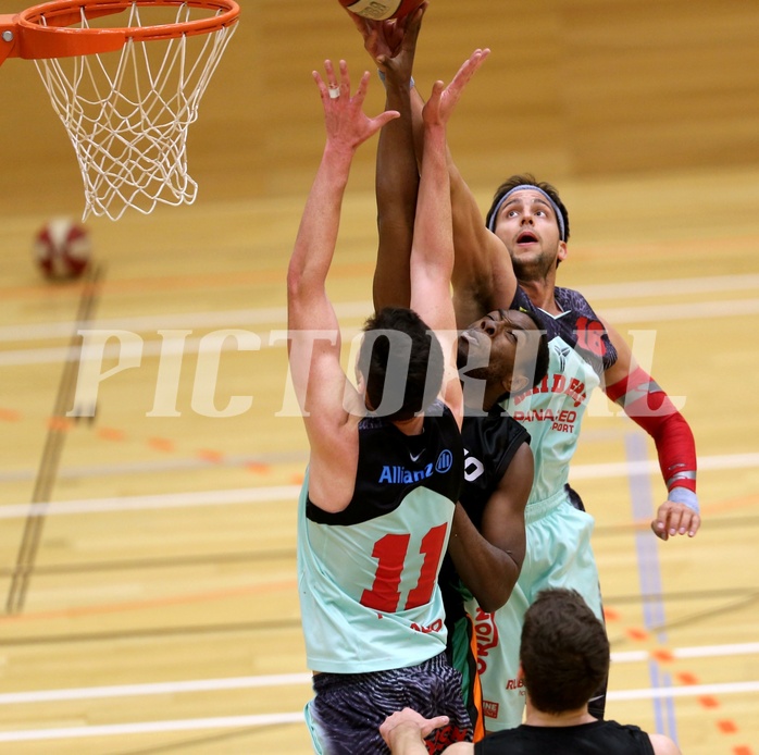 Basketball 2.Bundesliga 2016/17 Grunddurchgang 7.Runde Villach Raiders vs Basket Flames