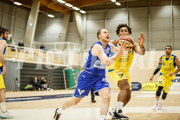 Basketball, bet-at-home Basketball Superliga 2020/21, Grunddurchgang 15. Runde, SKN St. Pölten Basketball, Oberwart Gunners, Sebastian Käferle (7)