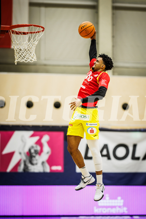 Basketball, Win2Day Superliga 2023/24, Grunddurchgang 16.Runde, SKN St. Pölten, Flyers Wels, Steven Kaltenbrunner (7)