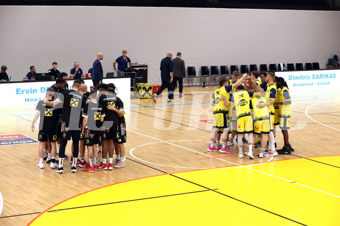 01.11.2022, Graz, Raiffeisen Sportpark Graz, Basketball Austria Cup 2022/23, UBSC Raiffeisen Graz vs. Flyers Wels