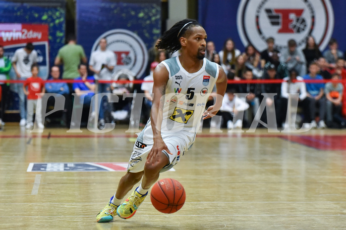 Win2Day Basketball Superliga 2022/23, Playoff,Semifinale Spiel 4, Flyers Wels vs Swans Gmunden,