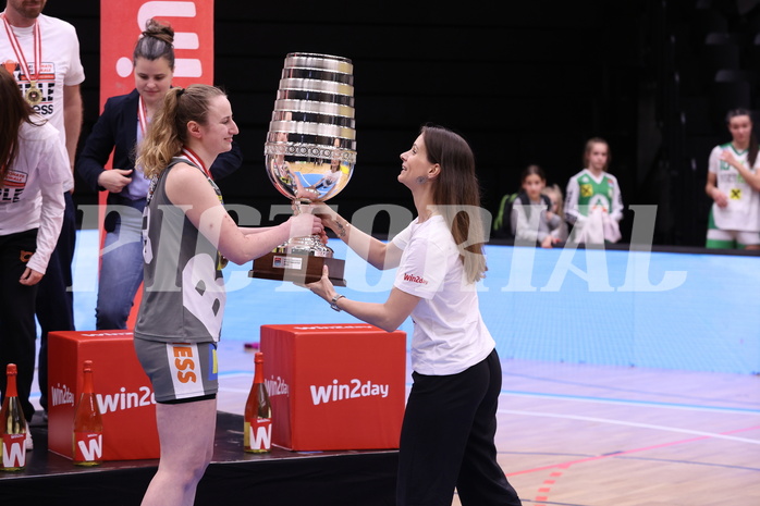 17.04.2025, Graz, Raiffeisen Sportpark, Basketball Damen Superliga 2024/25, Finale Spiel 3, UBI Graz vs. Klosterneuburg Duchess, 17.04.2025, Graz, Raiffeisen Sportpark, Basketball Damen Superliga 2024/25, Finale Spiel 3, UBI Graz vs. Klosterneuburg Duchess,