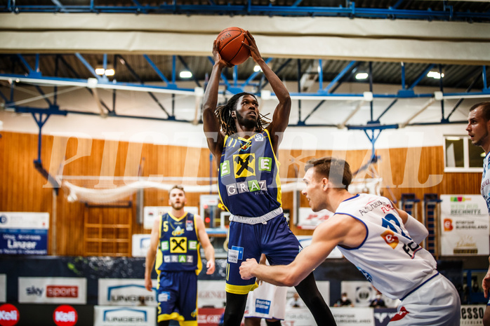 Basketball, bet-at-home Basketball Superliga 2021/22, Grunddurchgang Runde 12, Oberwart Gunners, UBSC Graz, Lesly Varner (11)