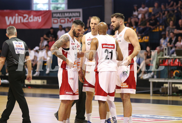 Basketball Superliga 2021/22, Finale Spiel 1 BC Vienna vs. Gmunden Swans
