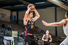 Basketball, bet-at-home Basketball Superliga 2020/21, Grunddurchgang, 4. Runde, Oberwart Gunners, Raiffeisen Flyers Wels, Davor Lamesic (7)