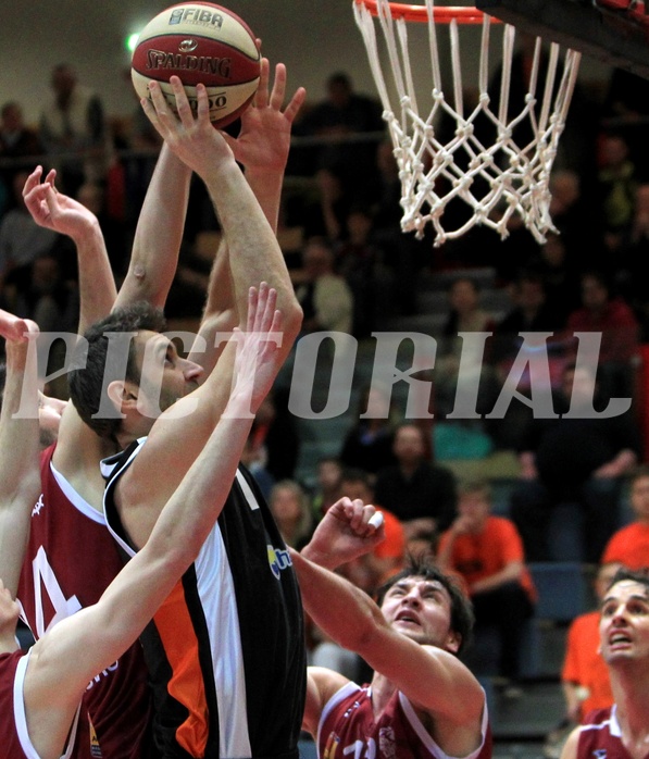Basketball ABL 2015/16 Grunddurchgang 26.Runde Traiskirchen Lions vs. BK Dukes Klosterneuburg


