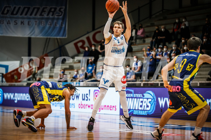 Basketball, bet-at-home Basketball Superliga 2021/22, Grunddurchgang Runde 12, Oberwart Gunners, UBSC Graz, Jonathan Knessl (12)