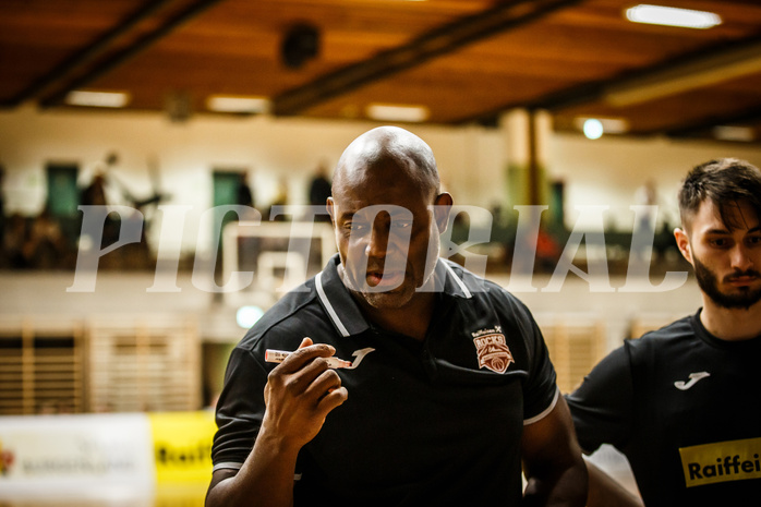 Basketball, Basketball Zweite Liga 2021/22, Grunddurchgang 1. Runde, Mattersburg Rocks, Deutsch Wagram Alligators, James WILLIAMS (Headcoach)