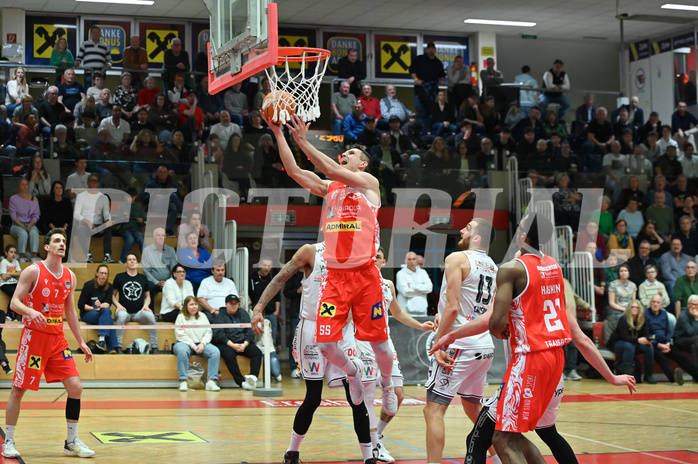 Basketball, Superliga 2024/25, Plazierungsrunde 1.Runde, Flyers Wels vs. Traiskirchen Lions,
