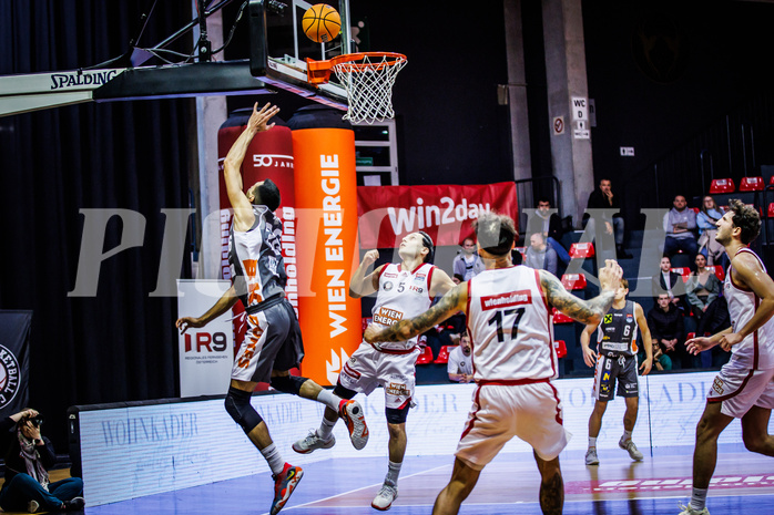 Basketball, Win2Day Superliga 2024/25, Grunddurchgang 7.Runde, BC Vienna, Klosterneuburg Dukes, Milos Vranes (26)