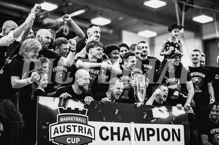 Basketball, Basketball Austria CUP 2023/24, Finale, Traiskirchen Lions, Flyers Wels, 