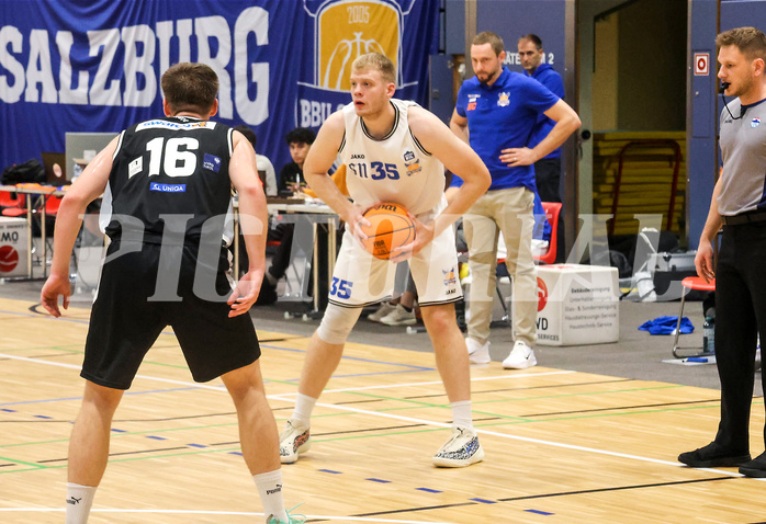 Basketball Zweite Liga 2023/24, Grunddurchgang 4.Runde BBU Salzburg vs. Raiders Tirol


