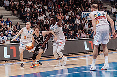 Basketball, Basketball Superliga 2023/24 , Qualifikationsrunde 10, Oberwart Gunners, Kapfenberg Bulls, Sebastian Kaeferle (7), Miro Zapf (7), Shaquille Rombley (5)