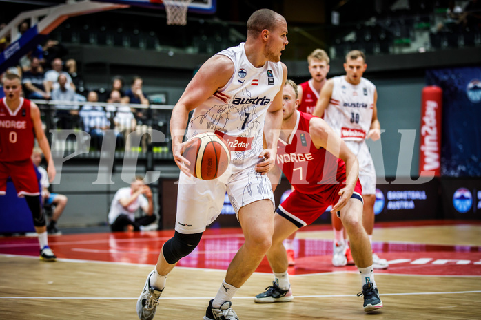 Basketball, AUT vs. NOR, Austria, Norway, Sebastian Käferle (7) Basketball, AUT vs. NOR, Austria, Norway, Sebastian Käferle (7)