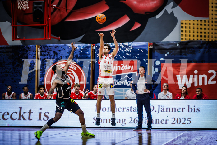 Basketball, Win2Day Superliga 2024/25, Grunddurchgang 15.Runde, Traiskirchen Lions, Fuerstenfeld Panthers, Aleksej Kostic (6)