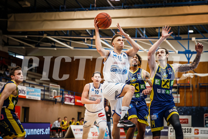 Basketball, bet-at-home Basketball Superliga 2021/22, Platzierungsrunde Spiel 8, Oberwart Gunners, UBSC Graz, Jonathan Knessl (12)