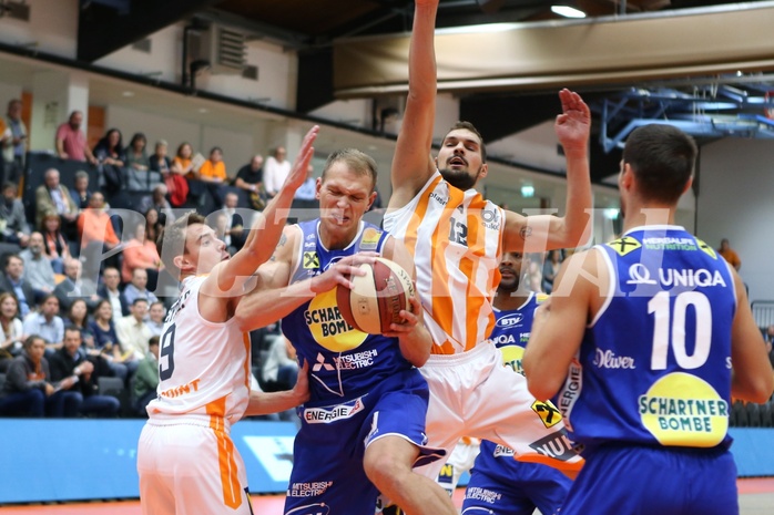 Basketball ABL 2017/18, Grunddurchgang 1.Runde BK Dukes Klosterneuburg vs. Gmunden Swans


