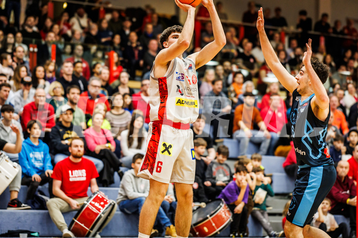 Basketball, win2day Basketball Superliga 2023/24, Grunddurchgang 20.Runde, Traiskirchen Lions, Vienna DC Timberwolves, Aleksej Kostic (6)