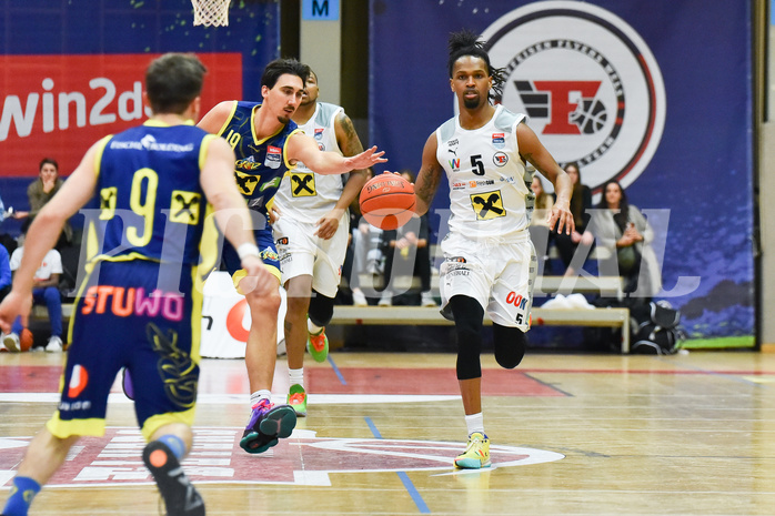 Win2Day Basketball Superliga 2022/23, Grunddurchgang 18.Runde, Flyers Wels vs. UBSC Graz,
