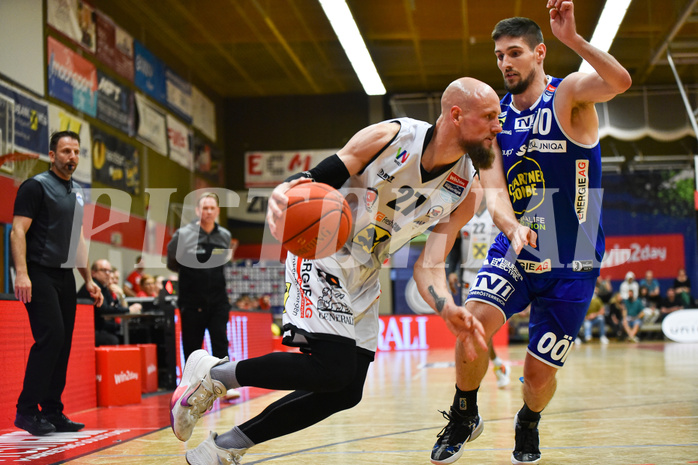 Basketball Superliga 2021/22, 
Viertelfinale Spiel 2, Flyers Wels vs Swans Gmunden Basketball Superliga 2021/22, 
Viertelfinale Spiel 2, Flyers Wels vs Swans Gmunden