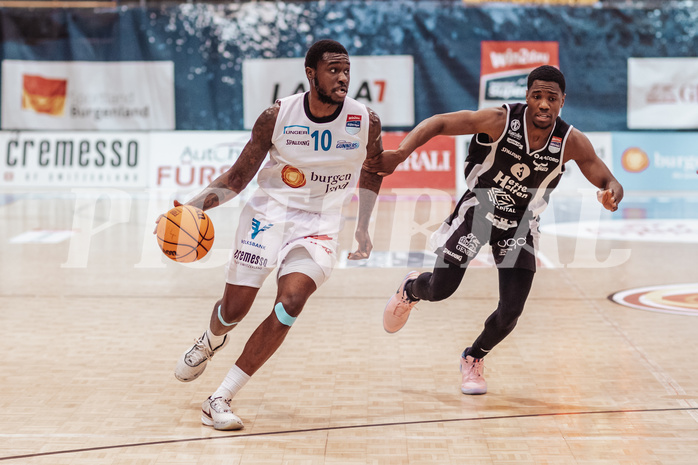 Basketball, Basketball Superliga 2023/24, Grundduchgang Runde 4., Oberwart Gunners, Kapfenberg Bulls, Trevion Lamar (10), Rudi Williams (3)