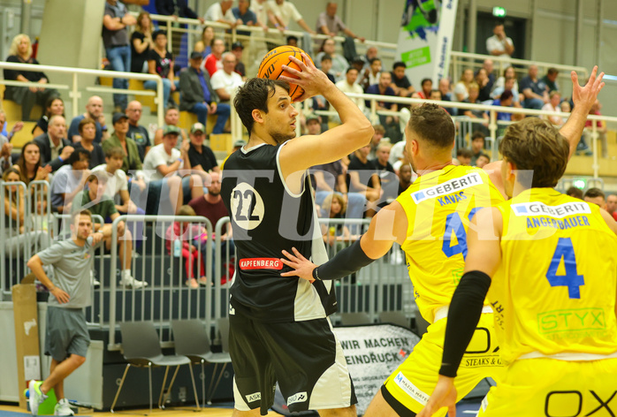 Basketball Superliga 2023/24, Grunddurchgang 1.Runde SKN St. Pölten vs. Kapfenberg Bulls


