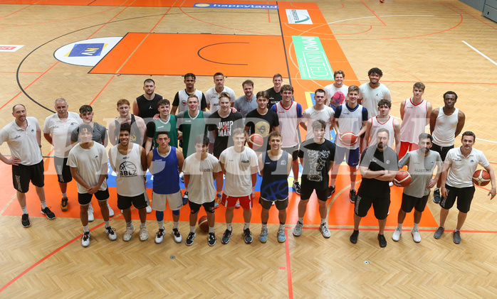 Basketball Nationalteam MU19 2022, Kadersichtung  vs. 


